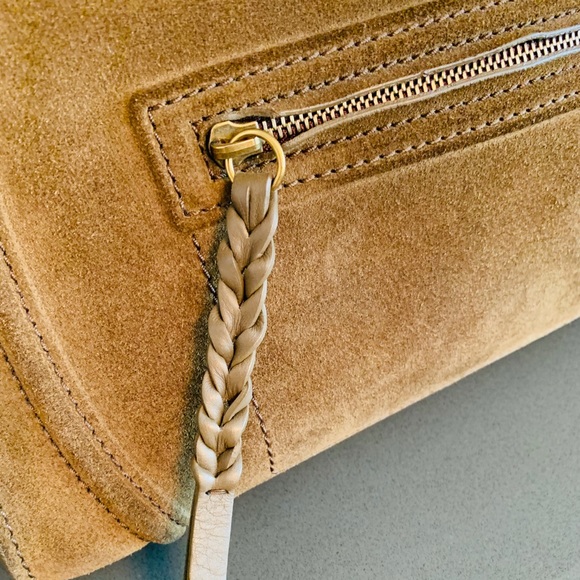 CÉLINE, A Dark Green Medium Phantom Tote bag. - Picture 4 of 8